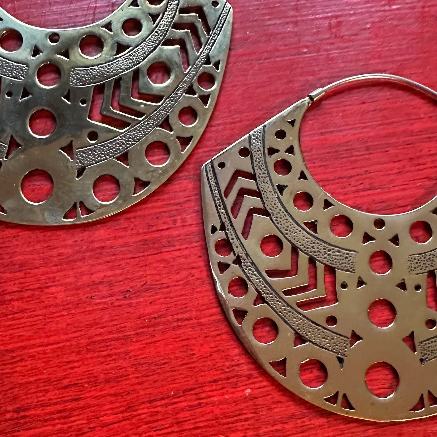 Brass Indonesian Tribal Hoop Earrings – Vajra