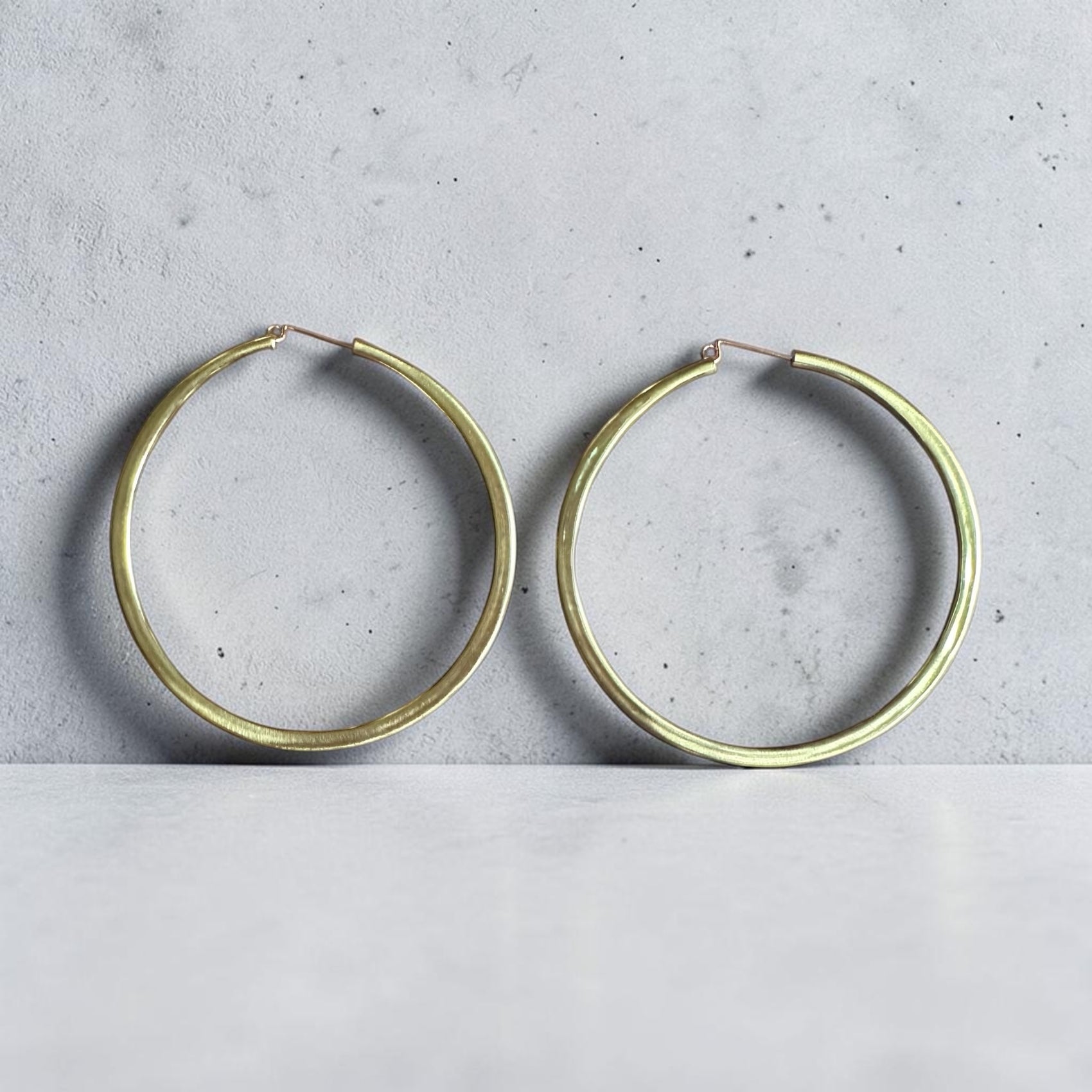 Jewelry For Queens 04.15.26
